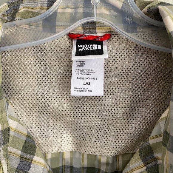 The North Face Button Down Hiking Shirt Men's Size Large Green Olive Short - Picture 3 of 6